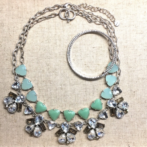 :: Stella & Dot🧞‍♂️Aqua Ombré Somervell Necklace - Picture 13 of 16